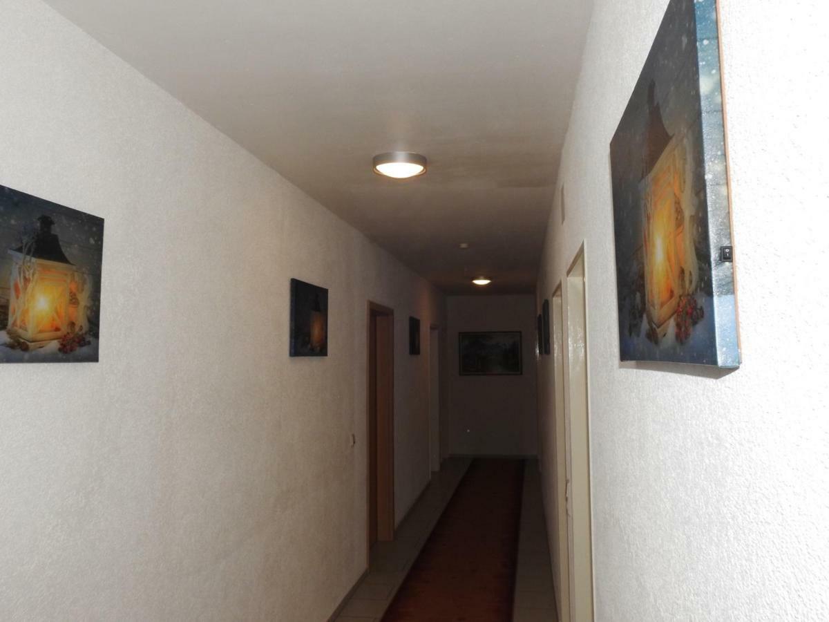 Отель Triebener-Hof Quierschied Экстерьер фото